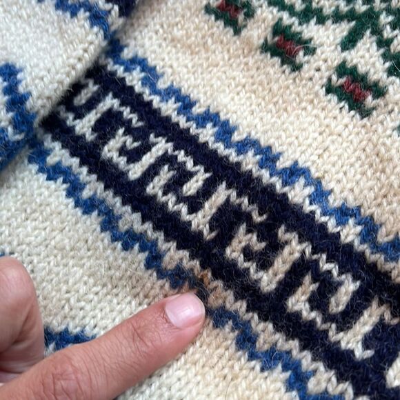 Vintage Scottish Wool Sweater - XL - Picture 5 of 8